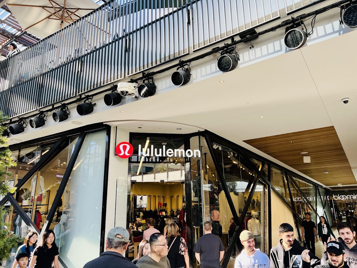 lululemon